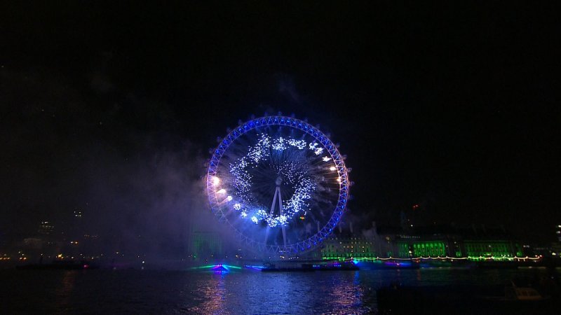 BBC¼Ƭ 2015 ׶̻ London New Years Fireworks